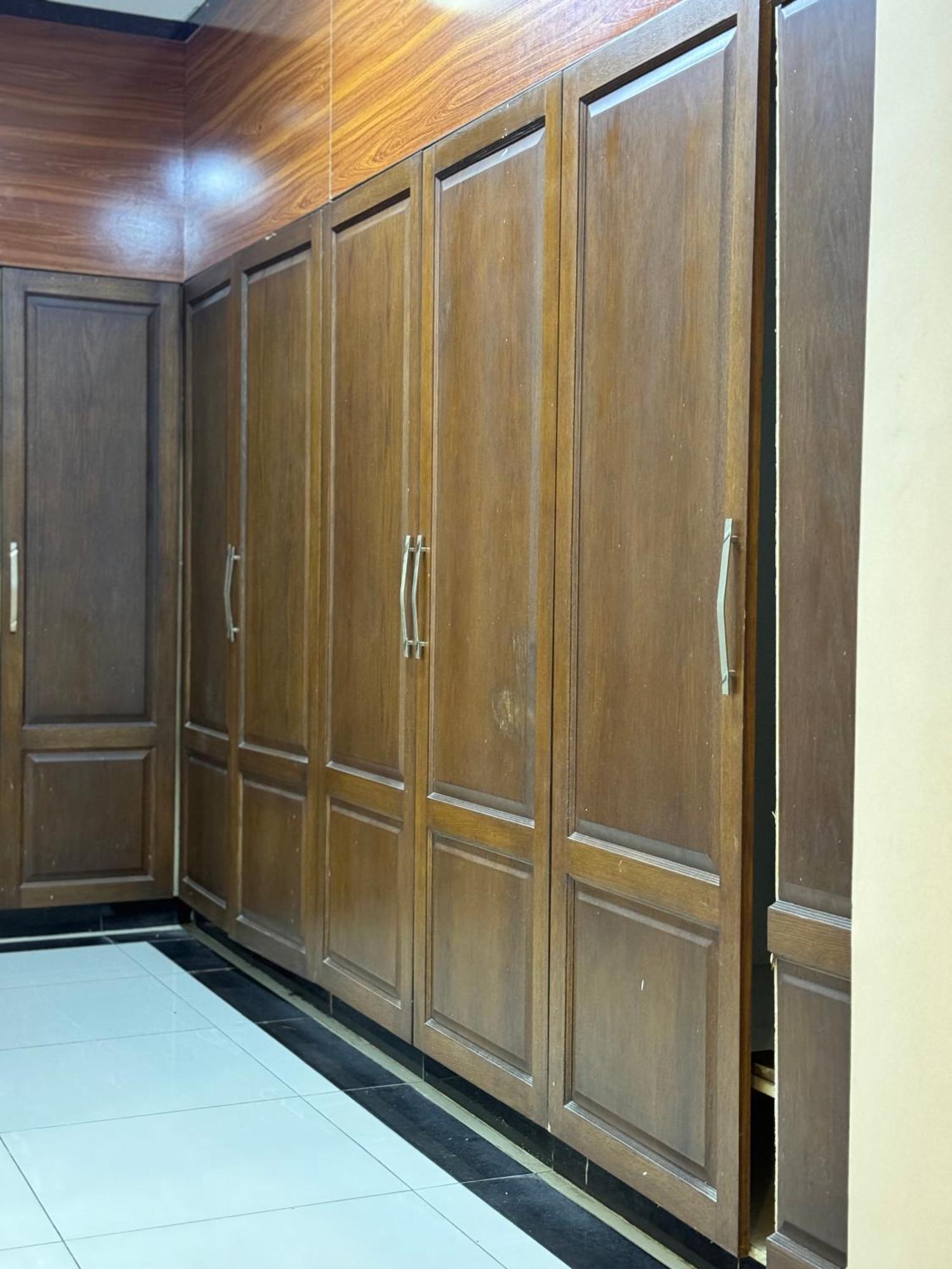 Rose Valet Guest House Исламабад Екстериор снимка