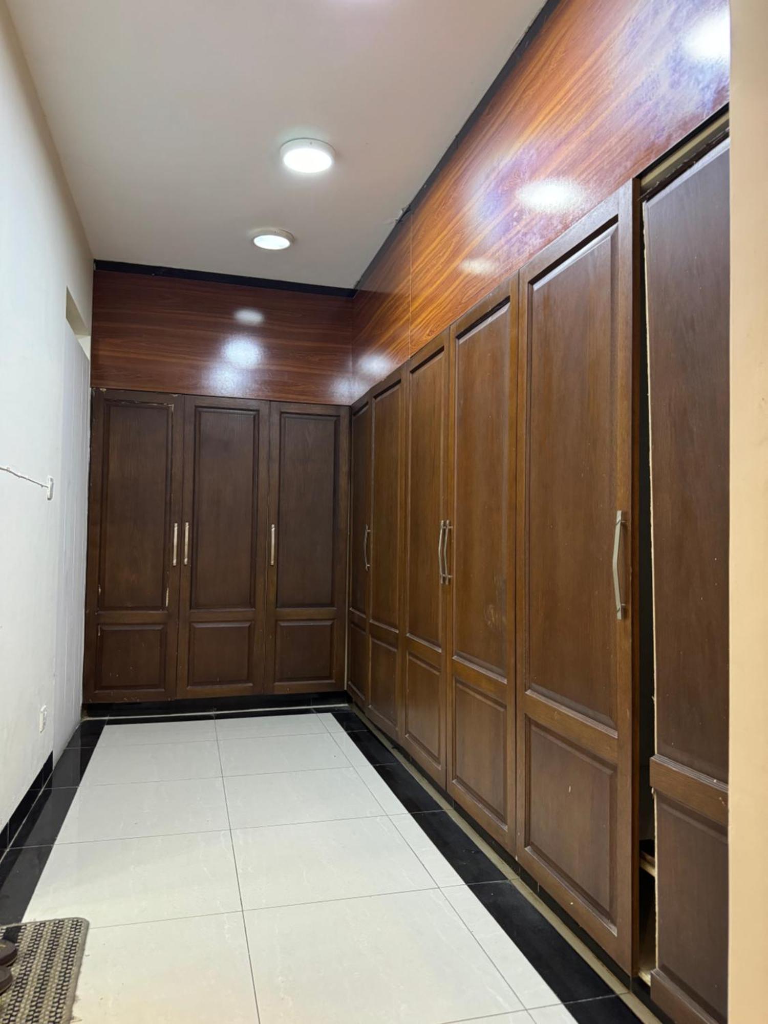 Rose Valet Guest House Исламабад Екстериор снимка